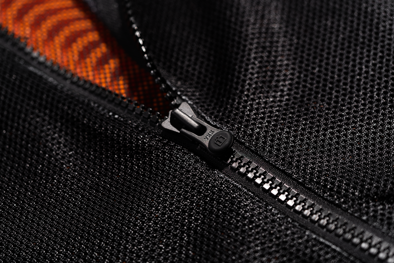 CHAQUETA ICON MESH   AF CE  NEGRO