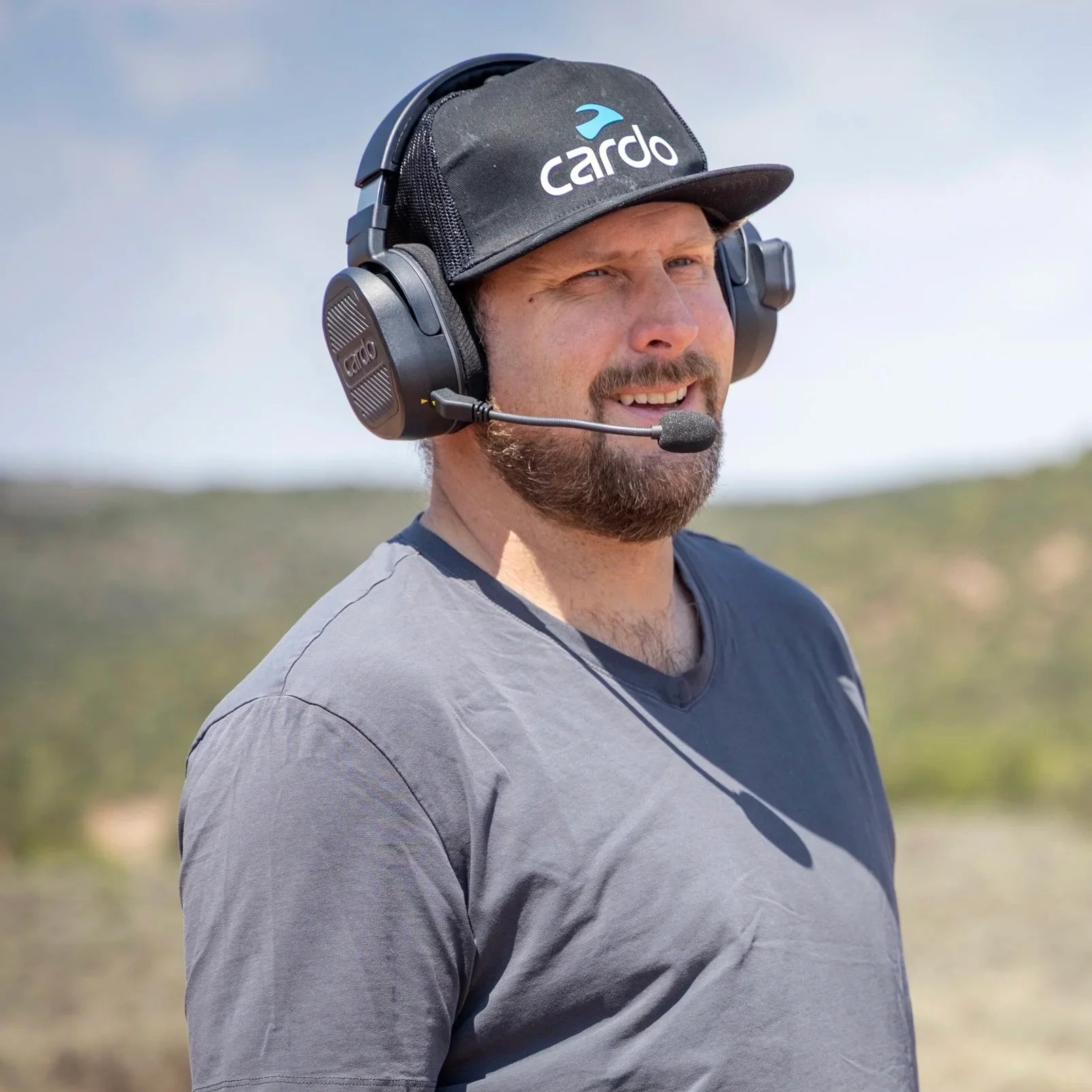 Auriculares Cardo Packtalk Edge ORV DUO: Comunicación Manos Libres, Confort Gel, Gorras Estilo