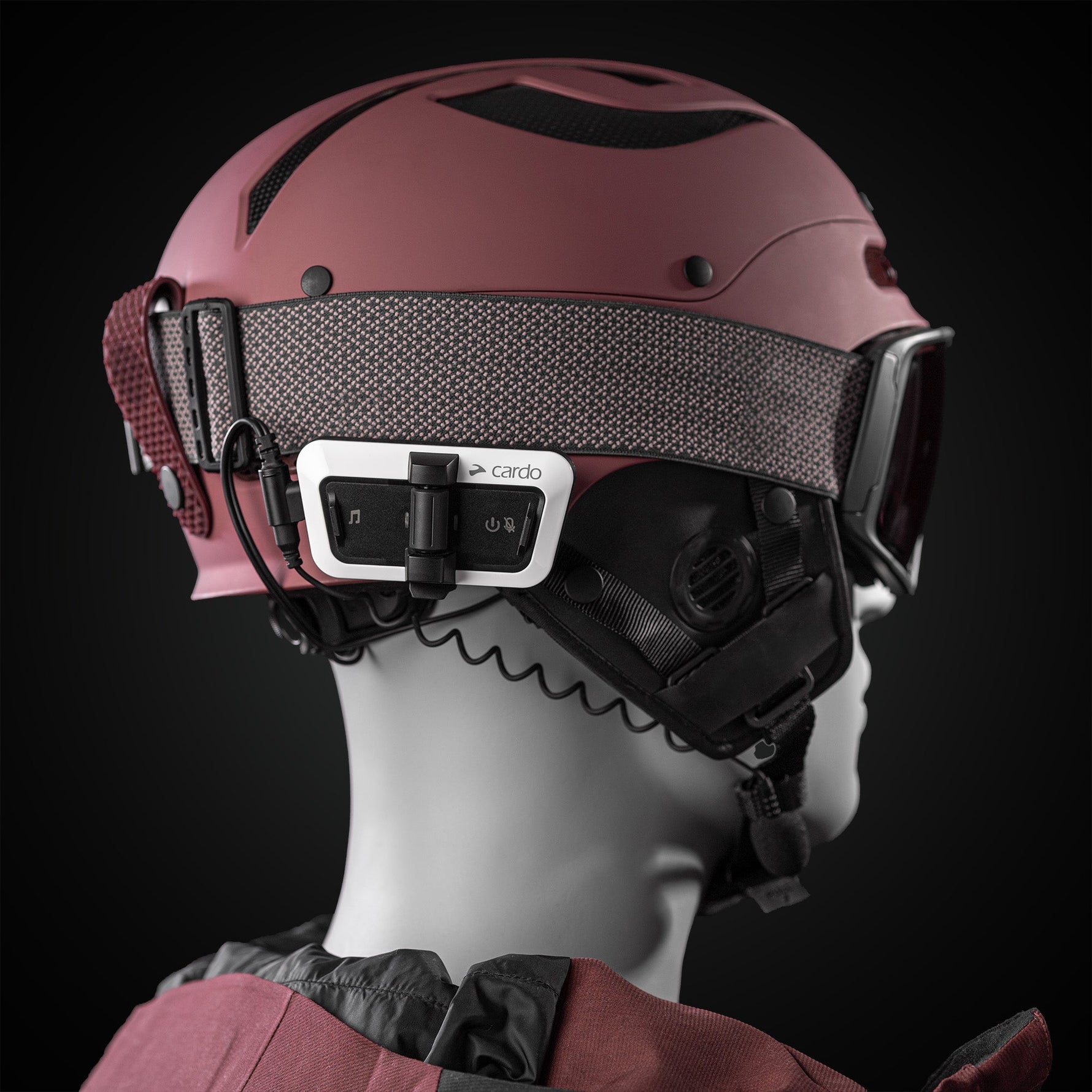 Intercomunicador Cardo Packtalk Outdoor: Comunicación Grupal Manos Libres para Aventuras Extremas