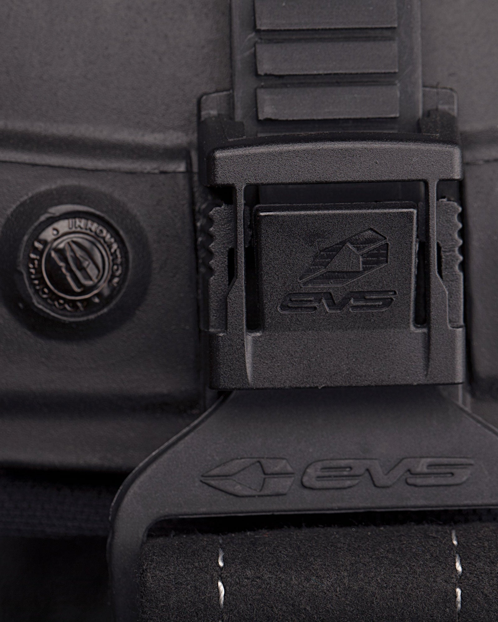 Rodillera EVS Sports RS9: Protección Avanzada Impactos, Soporte Articular, Confort Óptimo