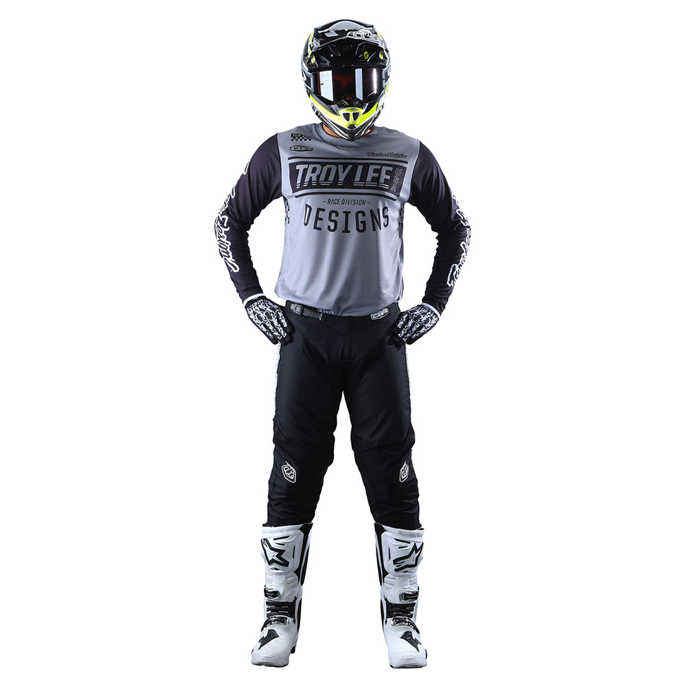 Pantalón Troy Lee Designs GP Mono Gris: Rendimiento de Motocross, Durabilidad y Comodidad Superior