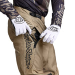 Pantalón Troy Lee Designs GP Pro Mono Oak: Rendimiento Superior y Durabilidad Off-Road