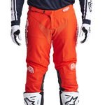 Pantalón de Motocross Troy Lee Designs GP Mono Naranja: Rendimiento, Durabilidad y Ajuste Óptimo