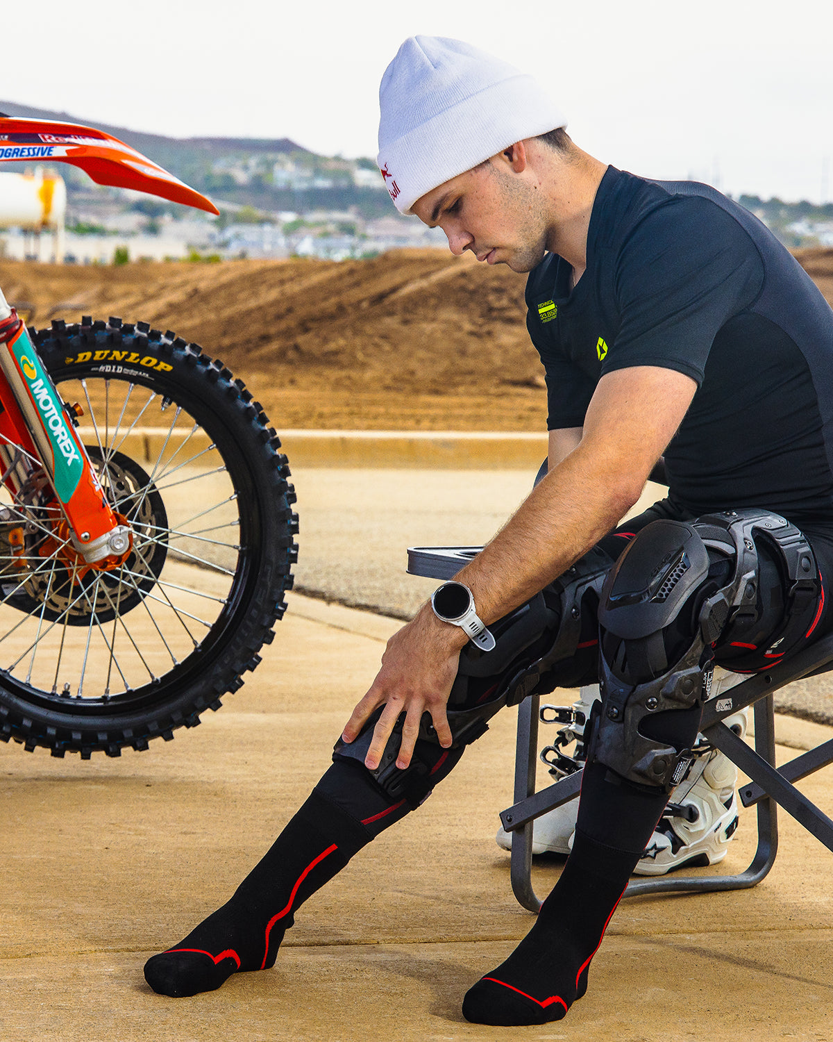 Rodillera EVS Web Eclipse Avanzada Fibra Carbono Ligera Protección Articular Motocross